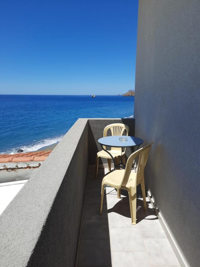 Voula Beach Léntas Eksteriør billede