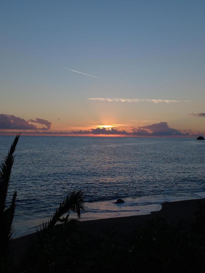 Voula Beach Léntas Eksteriør billede